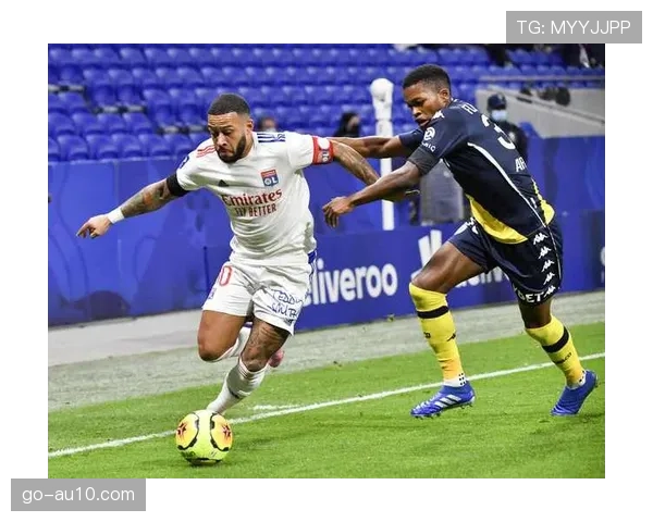 观点：VAR再次成为赛后焦点，里昂对阵巴黎一役点球判罚引讨论。